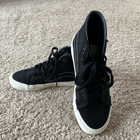 Vans Hi-Tops - Picture 3 of 5